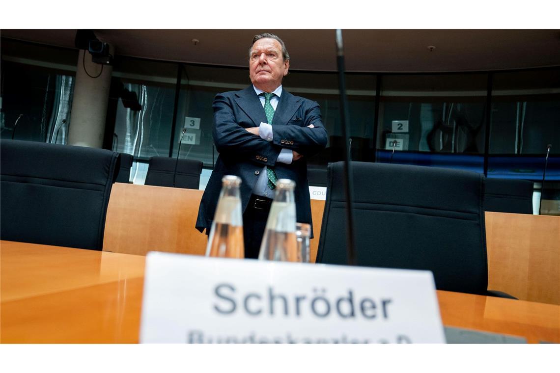 Schröder will per Video vor Untersuchungsausschuss aussagen Das Ringen um eine Aussage Schröders vor dem Untersuchungsausschuss in Schwerin geht in eine neue Runde. (Archivbild)