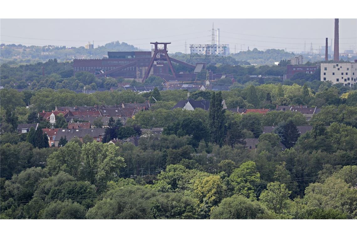 Nicht mehr "Metropole": Ruhrgebiet wirbt nun mit Grönemeyer Das Ruhrgebiet wirbt mit einem neuen Slogan, der an ein Lied von Herbert Grönemeyer angelehnt ist.