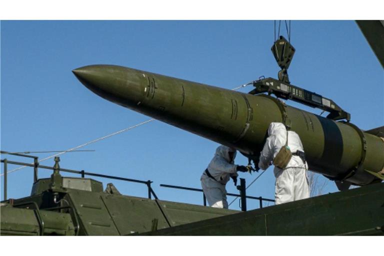 Kiew erneut mit ballistischen Raketen angegriffen Das russische Militär feuert immer wieder ballistische Raketen auf Ziele in der Ukraine ab. (Archivbild)