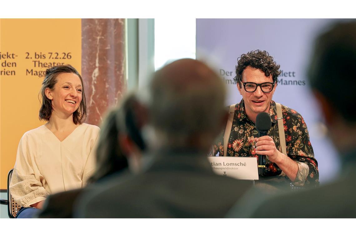 Kritikerumfrage: Magdeburg ist Theater des Jahres Das Schauspiel wird in Magdeburg von einem dreiköpfigen Team geleitet - von Clara Weyde (links), Bastian Lomsché (rechts) und Clemens Leander (nicht im Bild). (Archivbild)