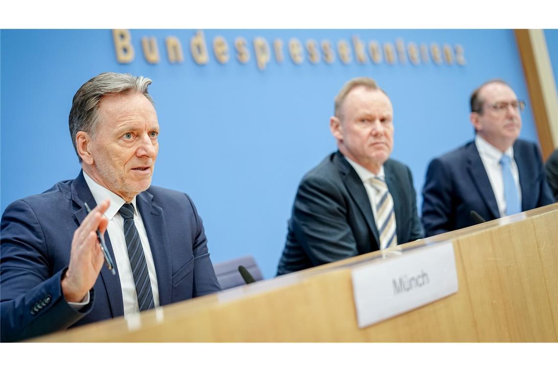 Das Sicherheitsgefühl der Menschen in Deutschland hat sich laut einer Studie, für die 2024 Daten erhoben wurden, verbessert, sagt der Präsident des Bundeskriminalamts (BKA), Holger Münch.