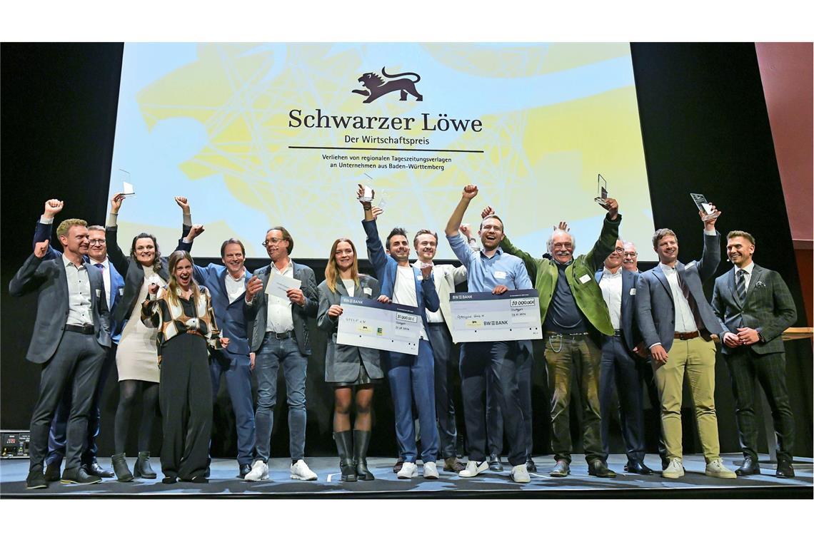 Unternehmerischer Mut und Innovationskraft gesucht Das Siegerfoto 2024 – auch dieses Jahr wird der Schwarze Löwe verliehen.