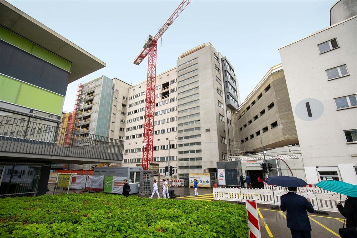 Das Stuttgarter Klinikum ist seit Jahren eine Großbaustelle – und soll es bis 2033 bleiben.