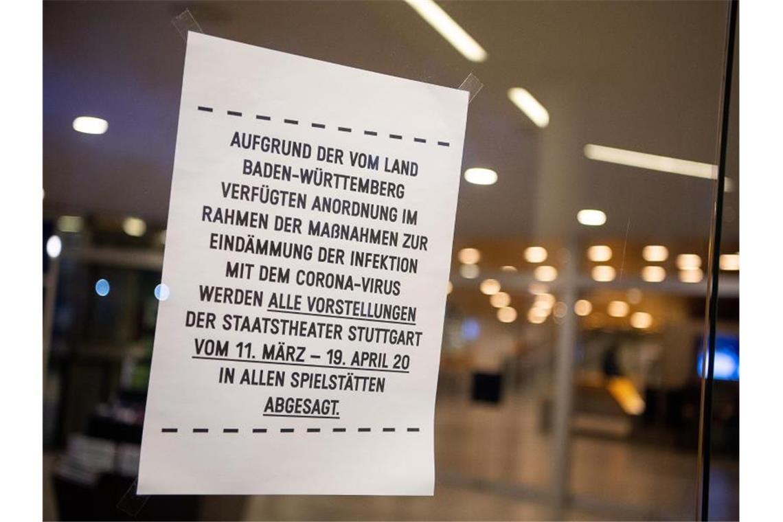 Das Stuttgarter Staatstheater hat vorerst alle Vorstellungen abgesagt. Foto: Sebastian Gollnow/dpa