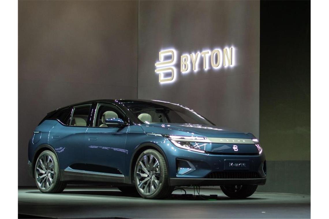Elektro-SUV-Showdown zum CES-Start Das SUV-Modell M-Byte des Herstellers Byton. Foto: Andrej Sokolow/dpa