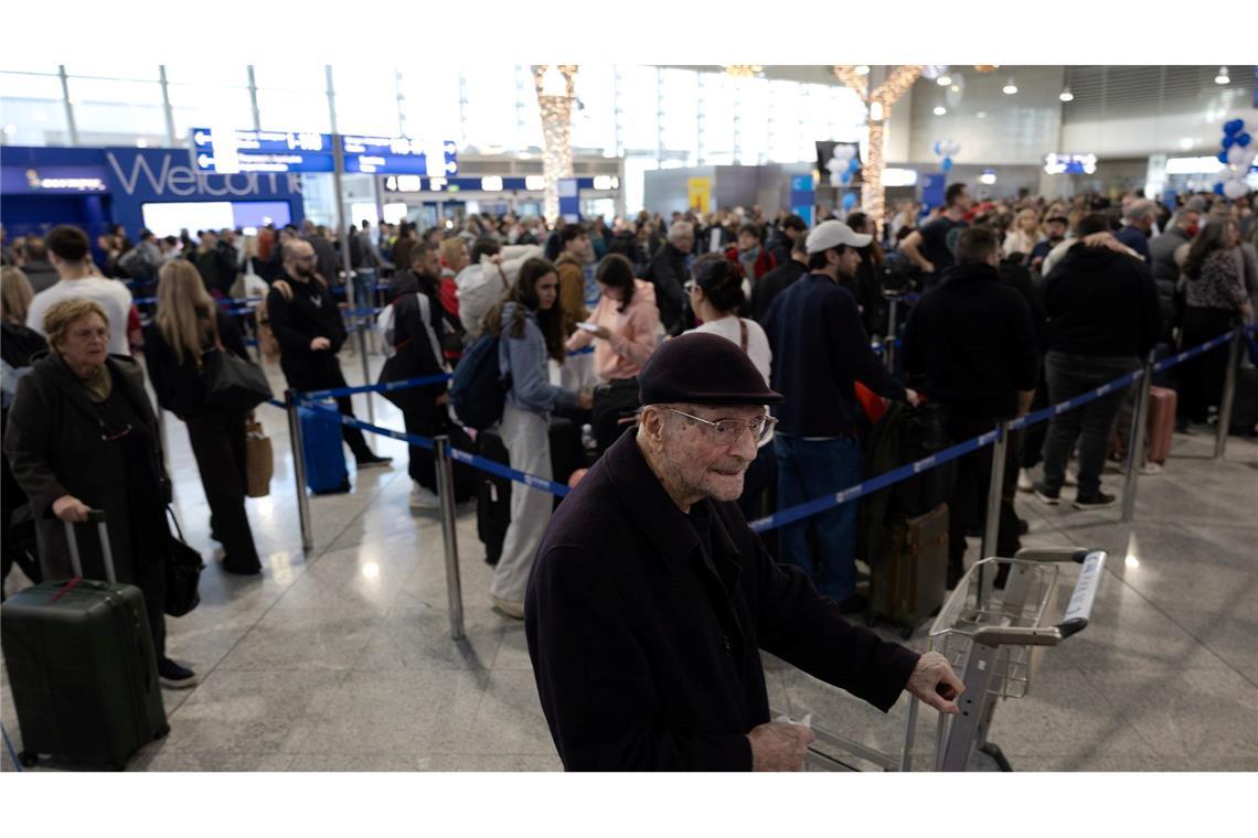 Das technische Problem erwischte die griechischen Airports mitten in der Urlaubszeit.