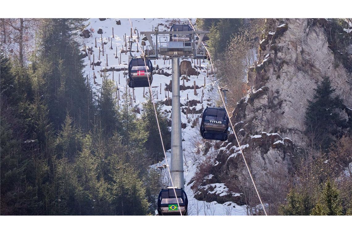 Das Unfallgebiet in der Schweiz liegt auf rund 2.000 Metern Höhe.