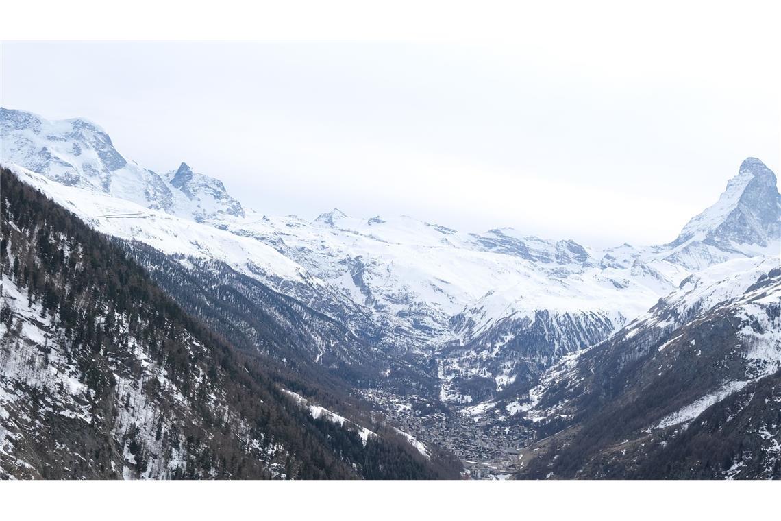 Deutsche Skitourengänger von Lawine erfasst und tödlich verunglückt Das Unglück ereignete sich in Zermatt.