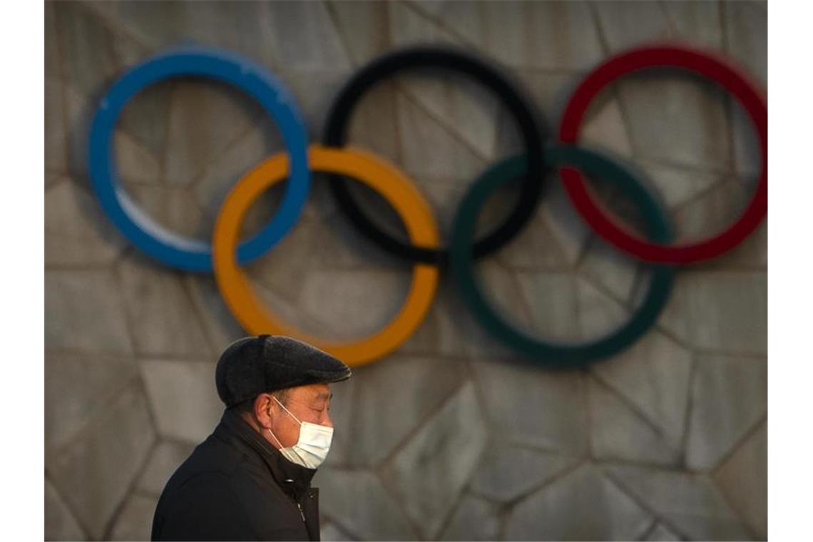 Streit zwischen USA und China über Winterspiele-Boykott Das US-Außenministerium will über einen möglichen Boykott der Olympischen Winterspiele in Peking sprechen. Foto: Mark Schiefelbein/AP/dpa