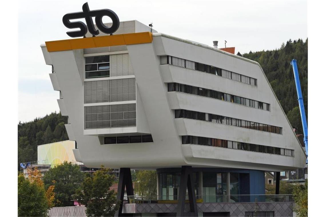 Das Verwaltungsgebäude des börsennotierten Bauzulieferer Sto AG bei Stühlingen. Foto: picture alliance / dpa/Archivbild