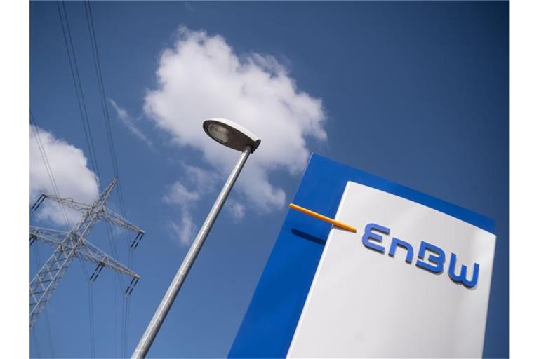 Das Verwaltungsgebäude des Energiekonzerns EnBW. Foto: Marijan Murat/dpa/Archivbild