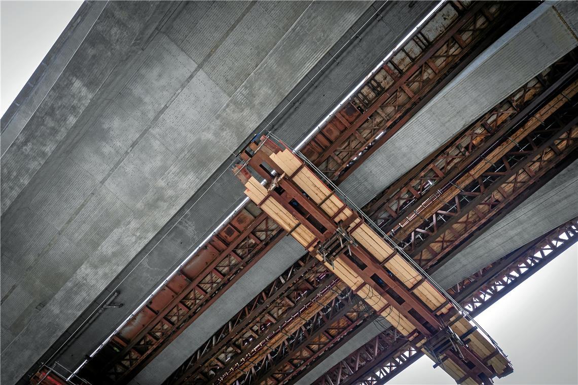 Das Viadukt von unten.