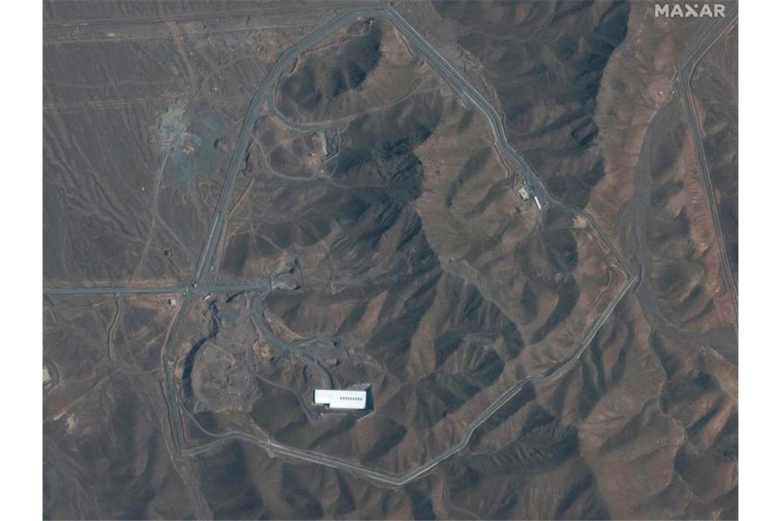 Iran: Können neun Kilo hochangereichertes Uran produzieren Das von Maxar Technologies zu Verfügung gestellte Satellitenbild zeigt die Atomanlage Fordo, nördlich der heiligen Stadt Qom im Iran. Foto: ---/Satellite image ©2019 Maxar Technologies/AP/dpa