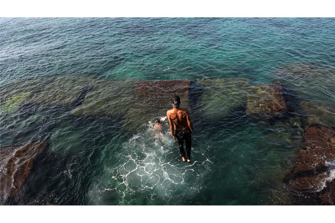 Das Wasser an den wenigen öffentlichen Badestellen gilt als hoch verschmutzt und zum Teil gesundheitsgefährdend.
