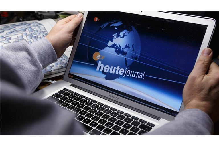 Das ZDF hat von Künstlicher Intelligenz (KI) generierte Bilder aus einem Beitrag der Nachrichtensendung „heute journal“ nachträglich entfernt (Symbolfoto).