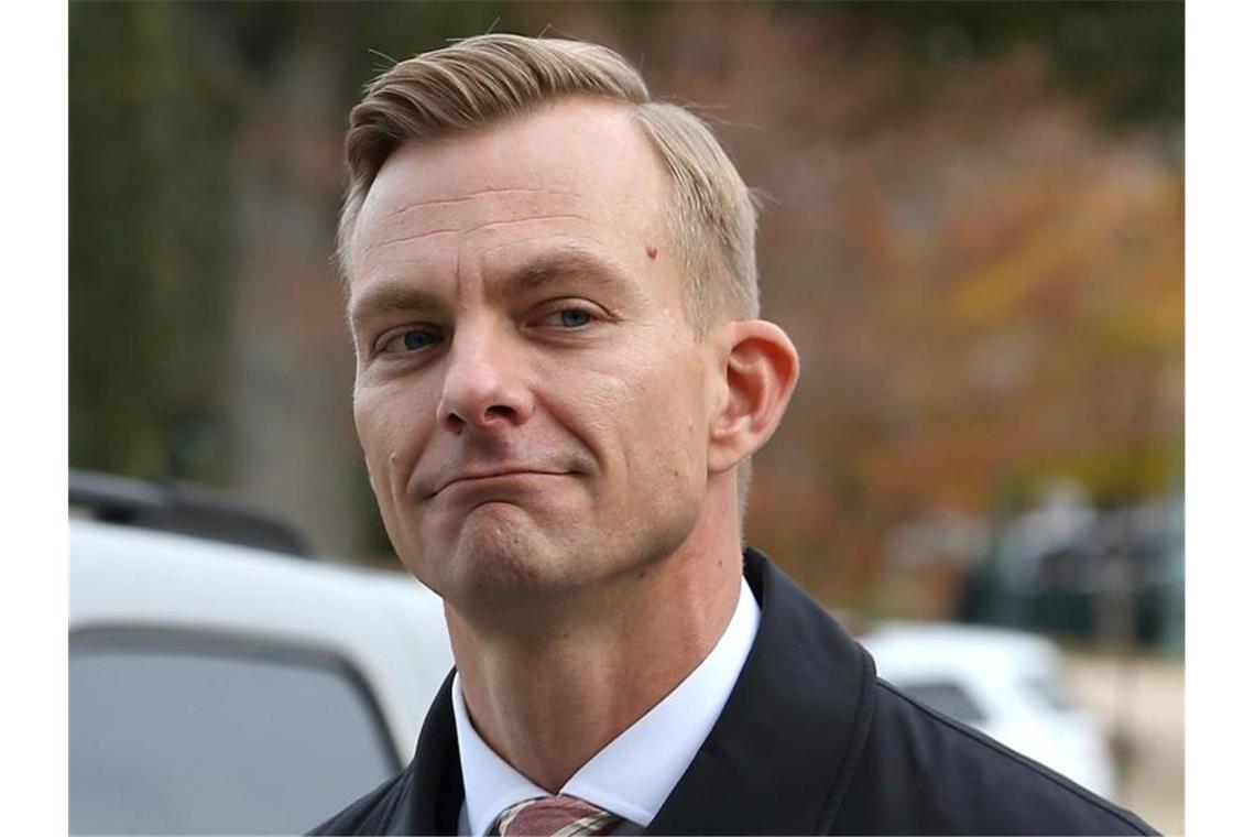 Trump will bei möglichem Impeachment-Votum Prozess im Senat David Holmes, Mitarbeiter deR US-Botschaft in Kiew. Foto: Jose Luis Magana/FR159526 AP/dpa