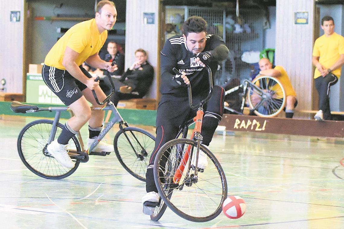 RSV-Fünferradballer lösen das Ticket David Piesch hat den 1:0-Siegtreffer für die Waldremser im Spiel gegen den Aufsteiger der SG Iserlohn/Leeden erzielt. Foto: T. Sellmaier