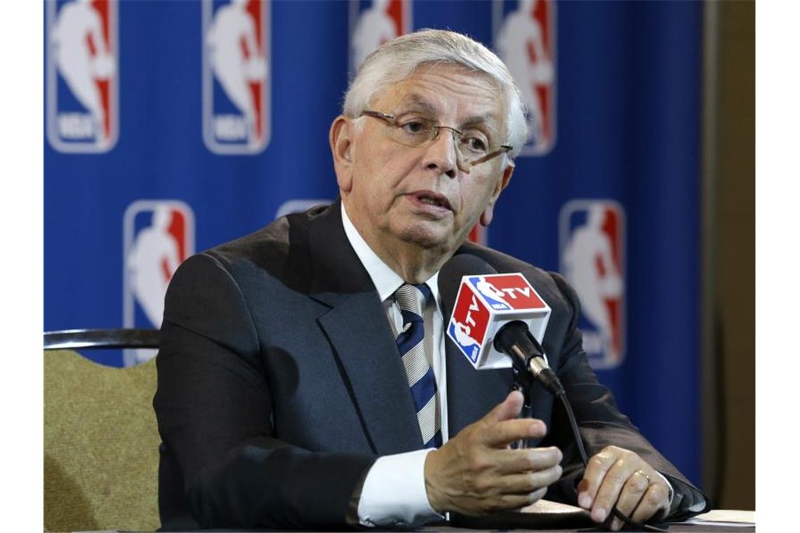 Ex-NBA-Commissioner David Stern gestorben David Stern war 30 Jahre lang der Chef der NBA. Foto: Tony Gutierrez/AP/dpa