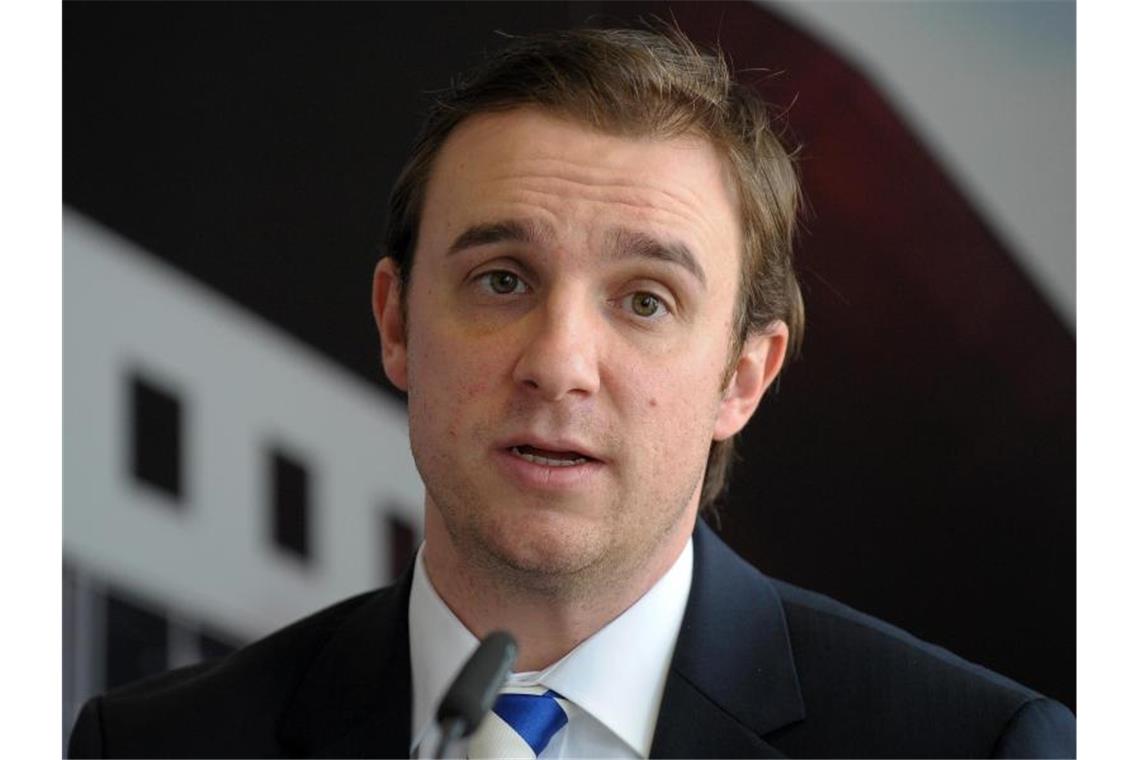 Adler-Chef ohne Ambitionen auf Amt des Eishockey-Präsidenten DEB-Vize-Präsident Daniel Hopp bei einem Pressetermin. Foto: Ronald Wittek/dpa/Archivbild