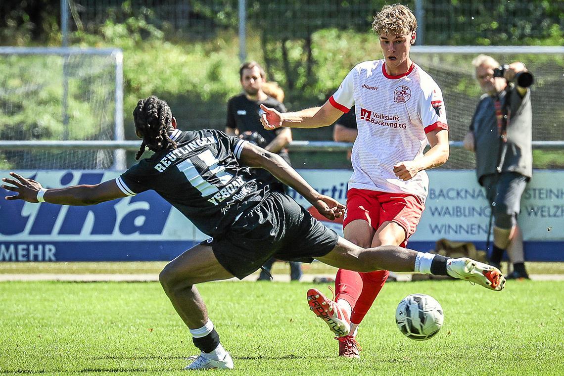 Defensivanker Paul König (rechts) ist gegen die Young Boys nicht am Ball. Der 22-Jährige fällt vorläufig wegen eines Muskelfaserrisses aus. Foto: Alexander Becher