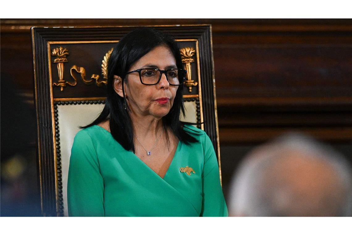 Delcy Rodríguez ist als geschäftsführende Präsidentin vereidigt worden.