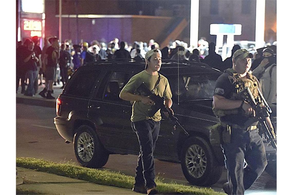 Trump in Kenosha: Schauplatz anti-amerikanischer Proteste Dem 17-Jährigen Kyle R. wird vorgeworfen, vergangene Woche am Rande der teils gewalttätigen Proteste in Kenosha zwei Menschen erschossen und eine weitere Person verletzt zu haben. Foto: Adam Rogan/The Journal Times/AP/dpa
