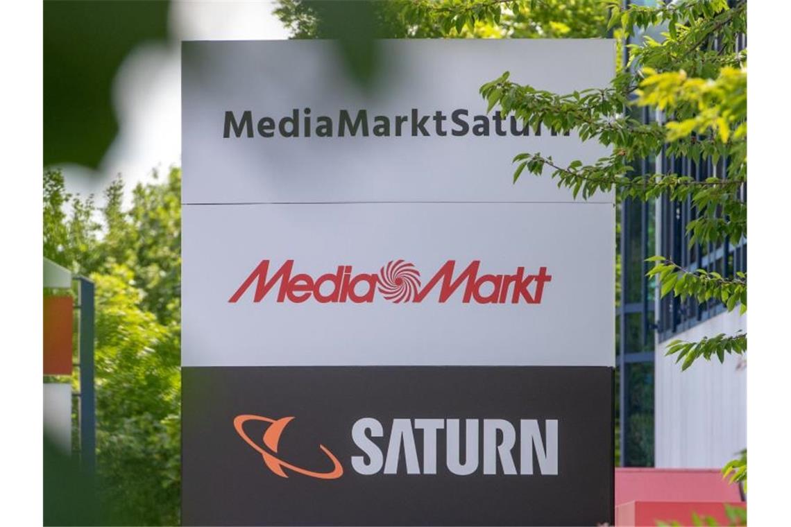 Dem Chef des vor allem durch seine Elektronikketten Media Markt und Saturn bekannten Elektronikhändlers Ceconomy, Werner, droht nach nur siebeneinhalb Monaten an der Konzernspitze der Rauswurf. Foto: Armin Weigel/dpa