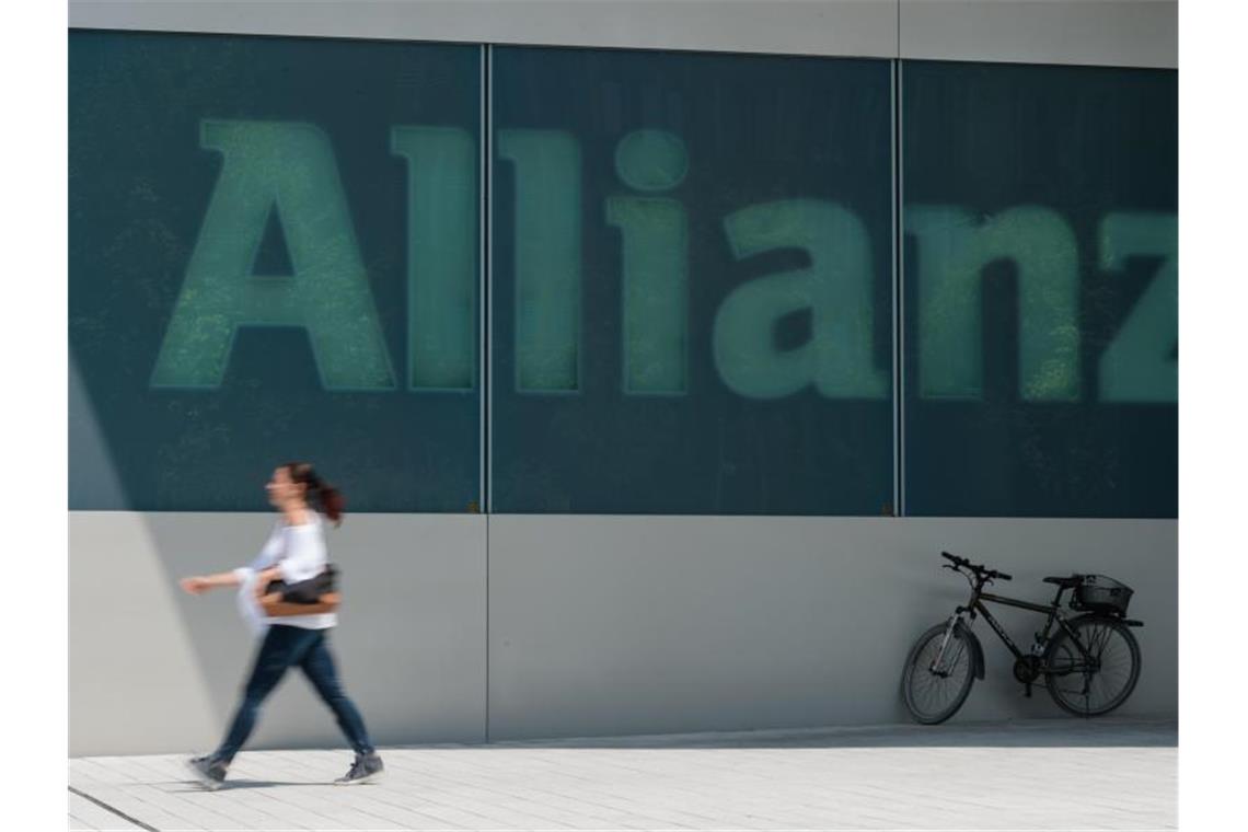 Dem Versicherungskonzern Allianz drohen Belastungen aus dem US-Vermögensverwaltungsgeschäft. Foto: Andreas Gebert/dpa