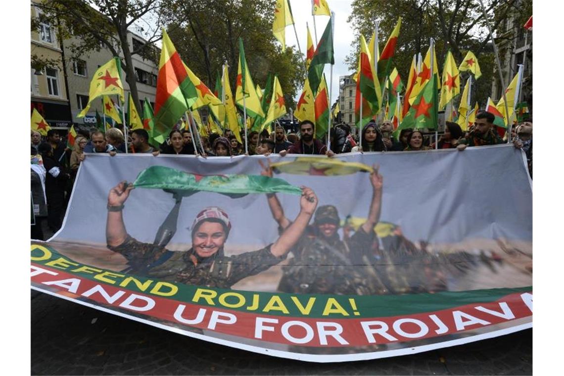 Tausende bei Kurden-Demos in deutschen Städten