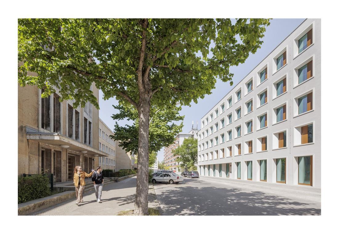 Drei Architekturpreise gehen nach Stuttgart und die Region Den anderen Hauptpreis erhielt das Verwaltungsgebäude des Unionhilfswerks in Berlin, entworfen von Baumschlager Eberle Architekten, Berlin.