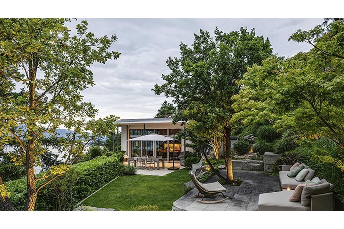 Den ersten Preis erhielt der letztjährige Newcomer des Jahres Daniel Berg GmbH unter der Überschrift „Der Garten als ideale Fortsetzung einer Landschaft“ mit seinem Projekt in Weggis im Schweizer Kanton Luzern.