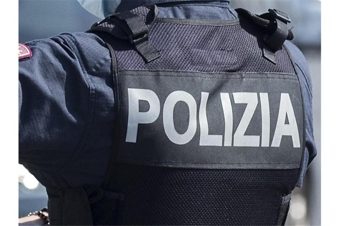 Den italienischen Polizisten ist mit der Beschlagnahmung der Aufputschmittel ein Mega-Coup gelungen. Foto: Roberto Monaldo/LaPresse/AP/dpa