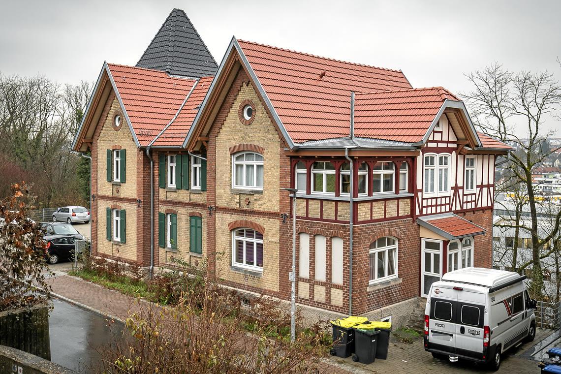 Den markanten Klinkerbau an der Erbstetter Straße hat Oberamtsbaumeister Christian Hämmerle 1892 für sich und seine Familie erbaut.
