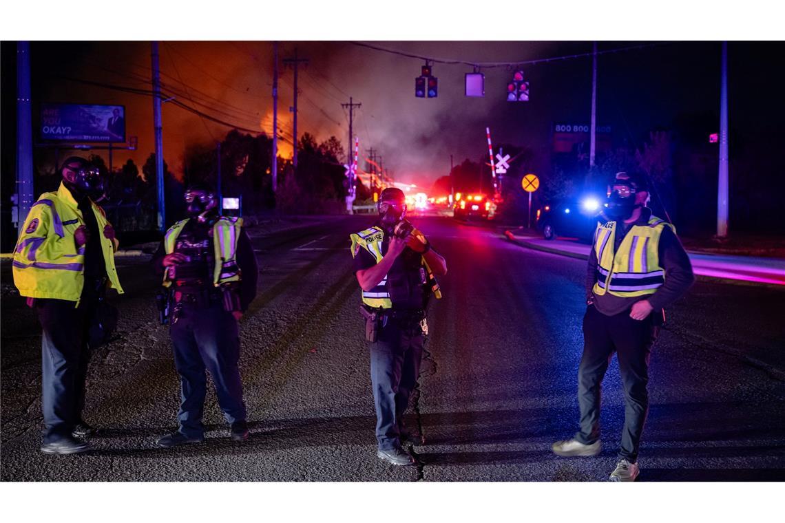 Mindestens sieben Tote bei Flugzeugabsturz in USA