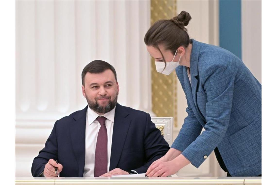 Putin erkennt Donezk und Luhansk als unabhängig an Denis Puschilin, Separatistenführer der „Volksrepublik“ Donezk. Foto: Alexei Nikolsky/Russian President Press Office/TASS/dpa