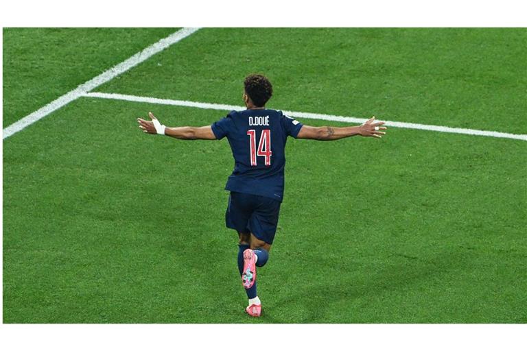 Der 19-jährige Désiré Doué sorgte für einige Highlights im Finale.
