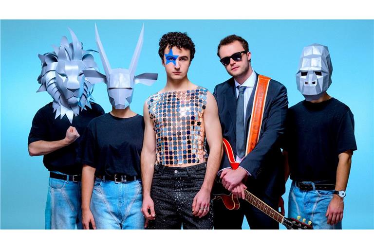 Der 19-jährige Sänger Cosmó vertritt Österreich beim 70. ESC im Mai in Wien