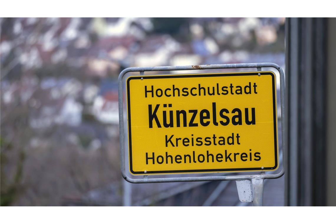 28-Jähriger zerrt blutende und halb nackte Ex-Freundin durch Innenstadt