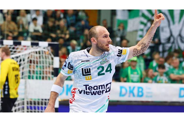 Der 34-jährige Marcel Schiller zeigt in Leipzig eine überragende Leistung im Dress von Frisch Auf Göppingen.