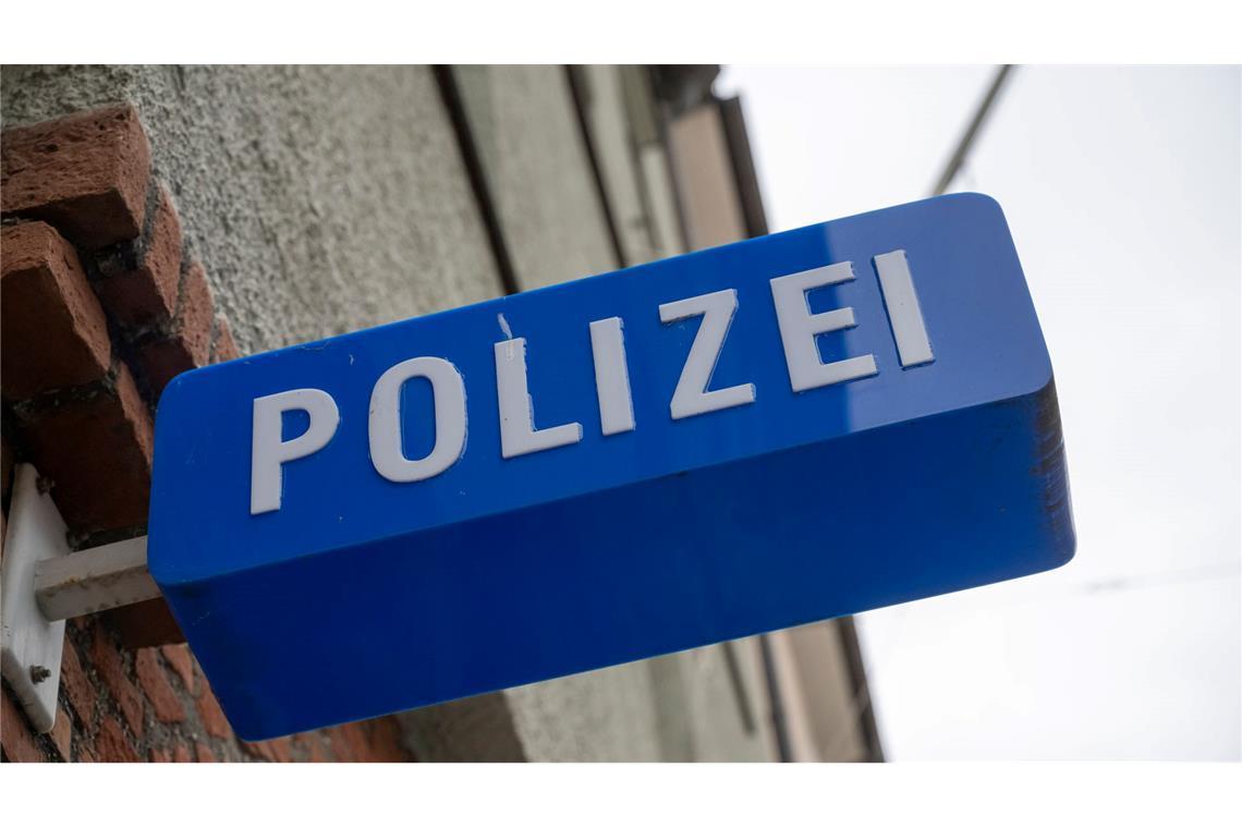 Sechsfache Mutter getötet - Mordverdacht gegen Ehemann Der 36-Jährige kam wegen des Verdachts auf Mord in Untersuchungshaft. (Symbolbild)