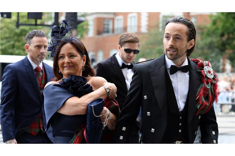 Der 37-Jährige Rory McPhee kommt im Kilt zu seiner Hochzeit mit dem Ex-Spice-Girl Mel B.
