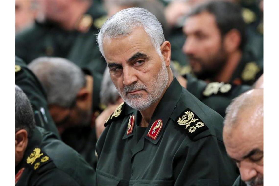 Droht neuer Krieg? US-Militär tötet iranischen Top-General Der 62 Jahre alte Ghassem Soleimani war der prominenteste Vertreter und das bekannteste Gesicht des iranischen Militärs im Ausland. Foto: Uncredited/Office of the Iranian Supreme Leader via AP/dpa