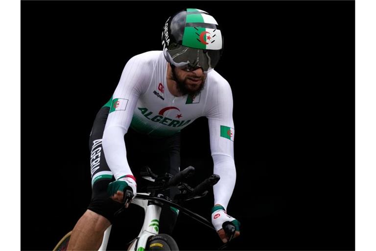 Der Algerier Azzedine Lagab hat auf die rassistische Entgleisung des deutschen Rad-Sportdirektors Patrick Moster reagiert. Foto: Christophe Ena/AP/dpa