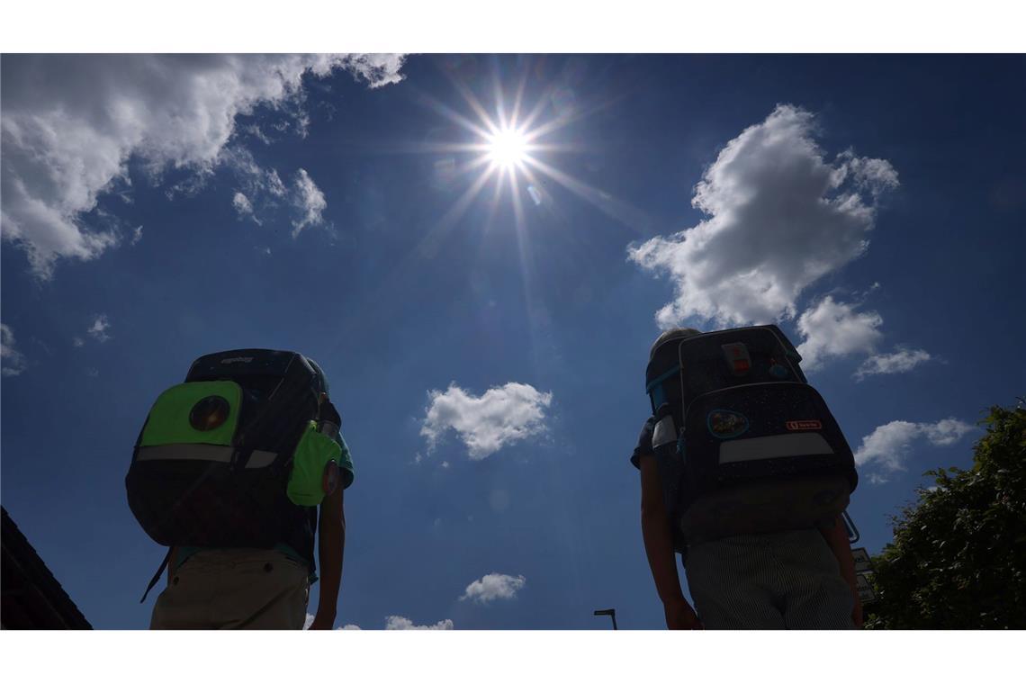 Der Allzeit-Hitzerekord für Deutschland liegt bei 41,2 Grad - gemessen am 25. Juli 2019 an den DWD-Wetterstationen Tönisvorst und Duisburg-Baerl.