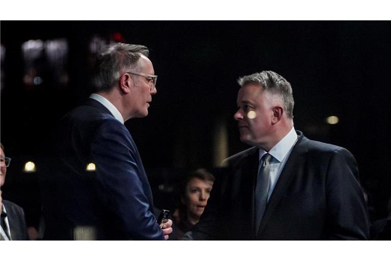 Der alte und der voraussichtlich neue Ministerpräsident von Rheinland-Pfalz wollen über eine große Koalition sprechen.