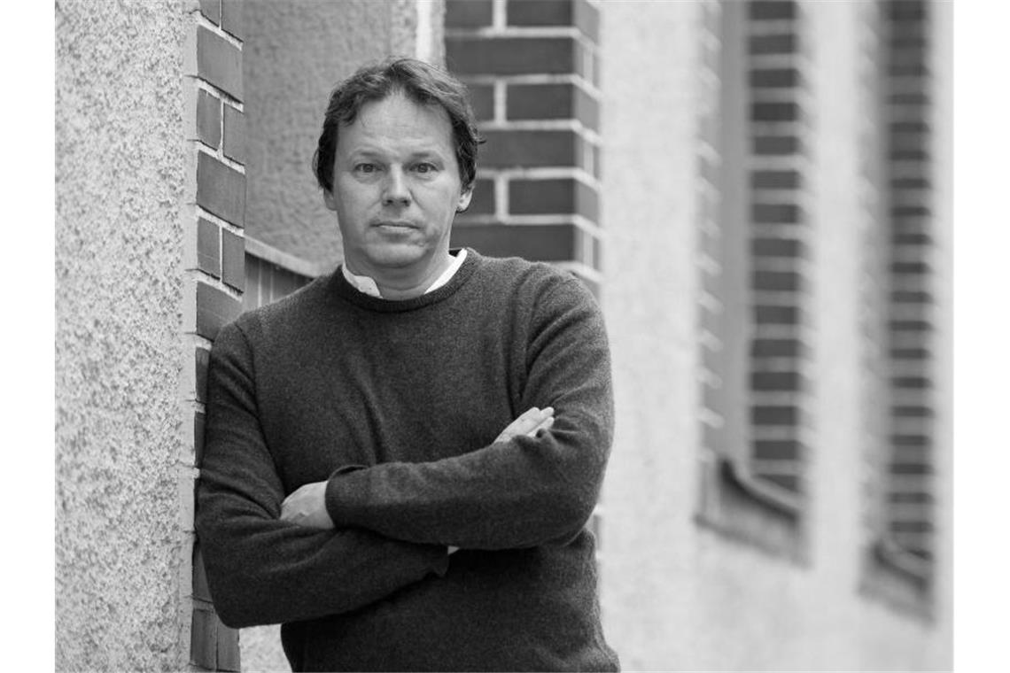 Der amerikanische Kapitalismuskritiker und Autor David Graeber. Foto: Marijan Murat/Klett Cotta/dpa/Archivbild