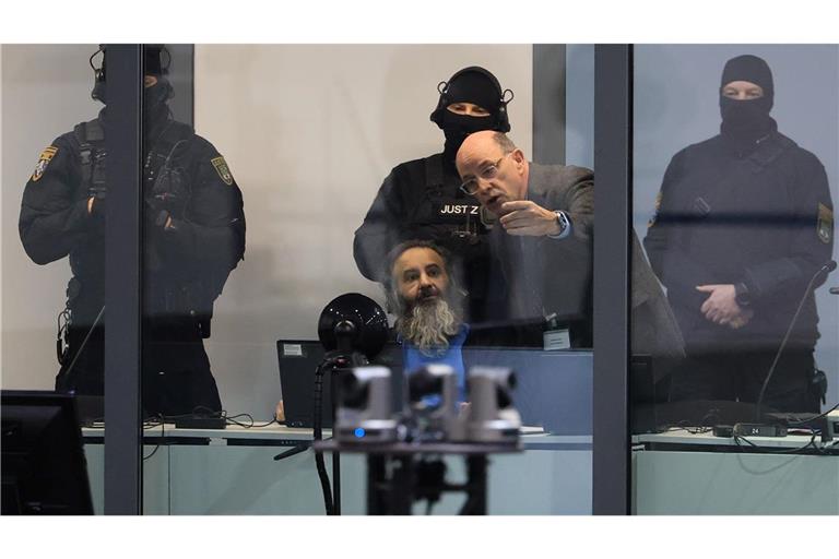 Der Attentäter vom Magdeburger Weihnachtsmarkt kurz vor dem Prozessbeginn.