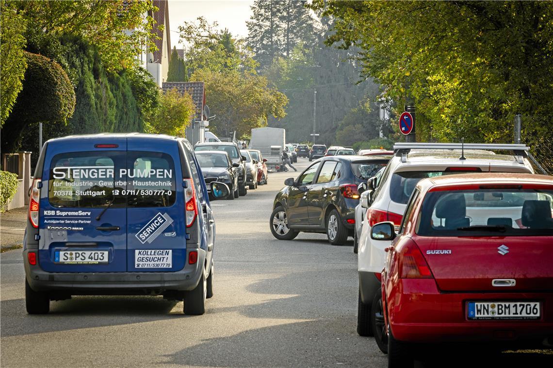 Der Ausweichverkehr ist laut Stadtverwaltung weniger das Problem, sondern vielmehr die Parksituation in ganz Backnang. Foto: Alexander Becher