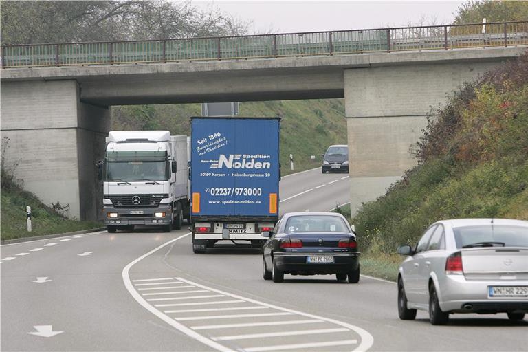 Der Autobahnzubringer ist künftig das Nadelöhr zwischen der vierstreifigen B14 und der Autobahn81. Archivfoto: Edgar Layher