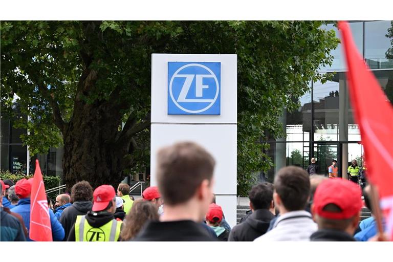 Der Autozulieferer ZF muss sparen (Foto- aktuell)